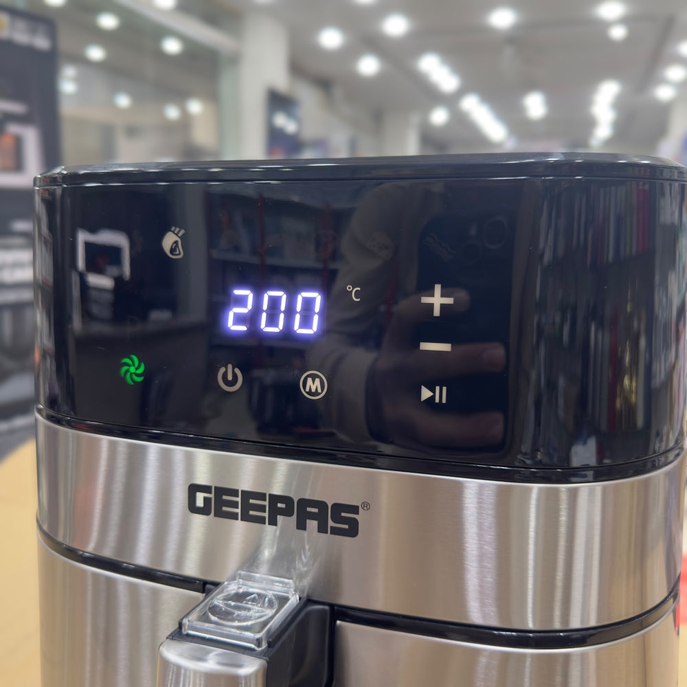 Geepas 5L Digital Air Fryer 37510