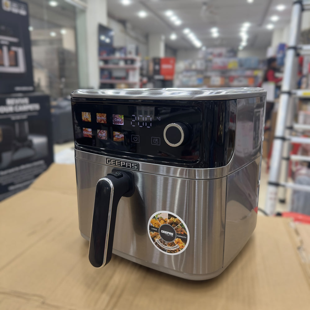 Geepas 8L Stainless Steel Digital Air Fryer 37534