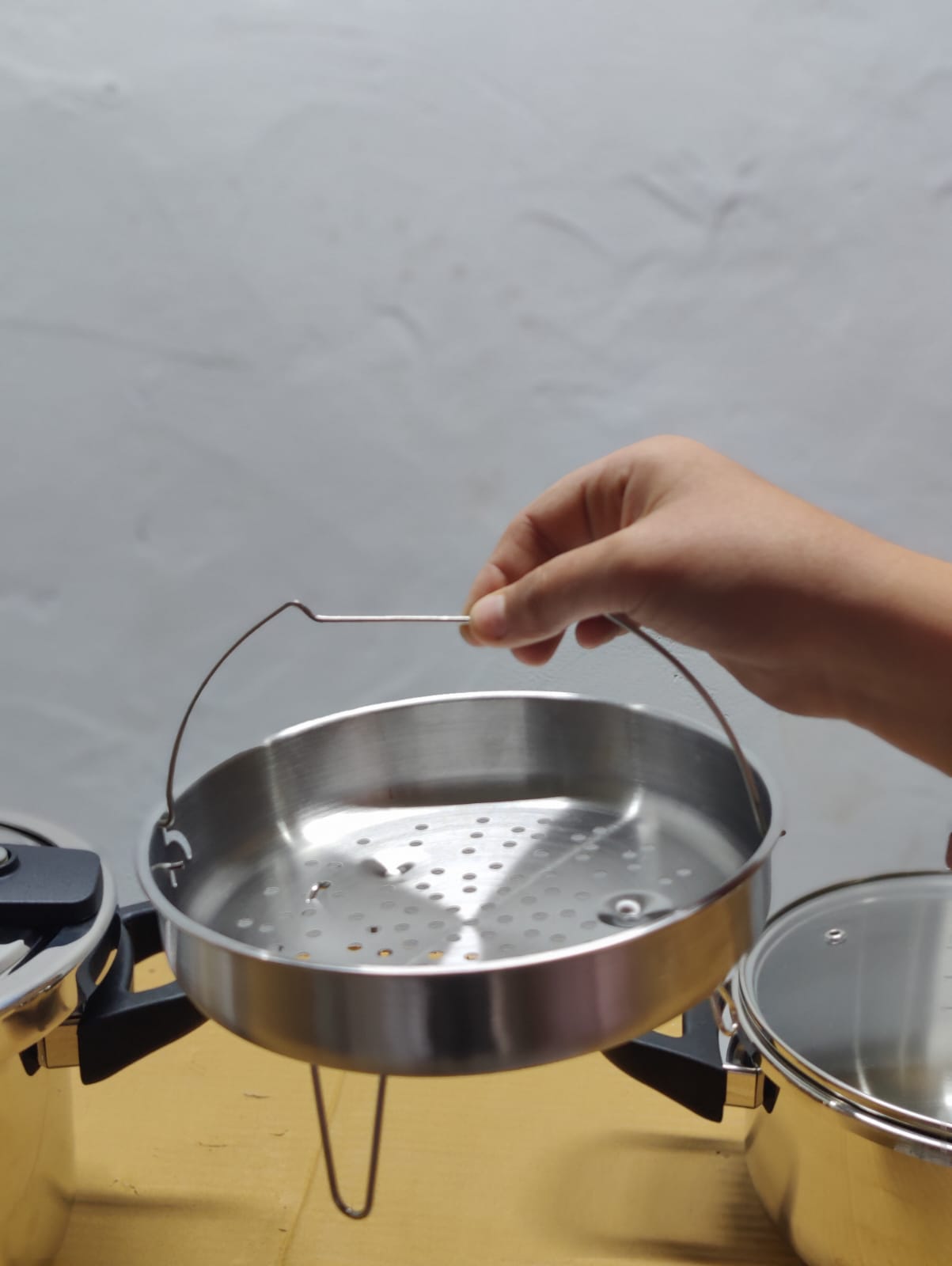 Imported Unique Pro 3 in 1 Stainless Steel Automatic Pressure Cooker - 4L + 6L