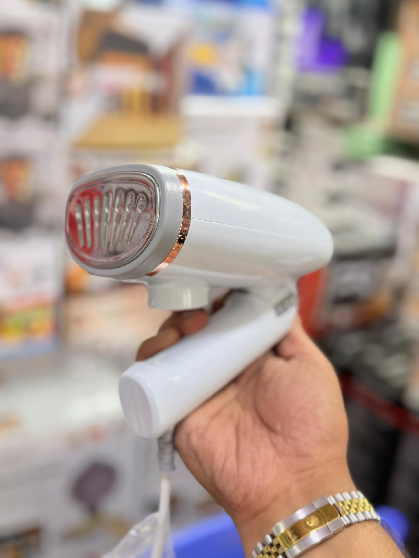 RAF hand held garment steamer