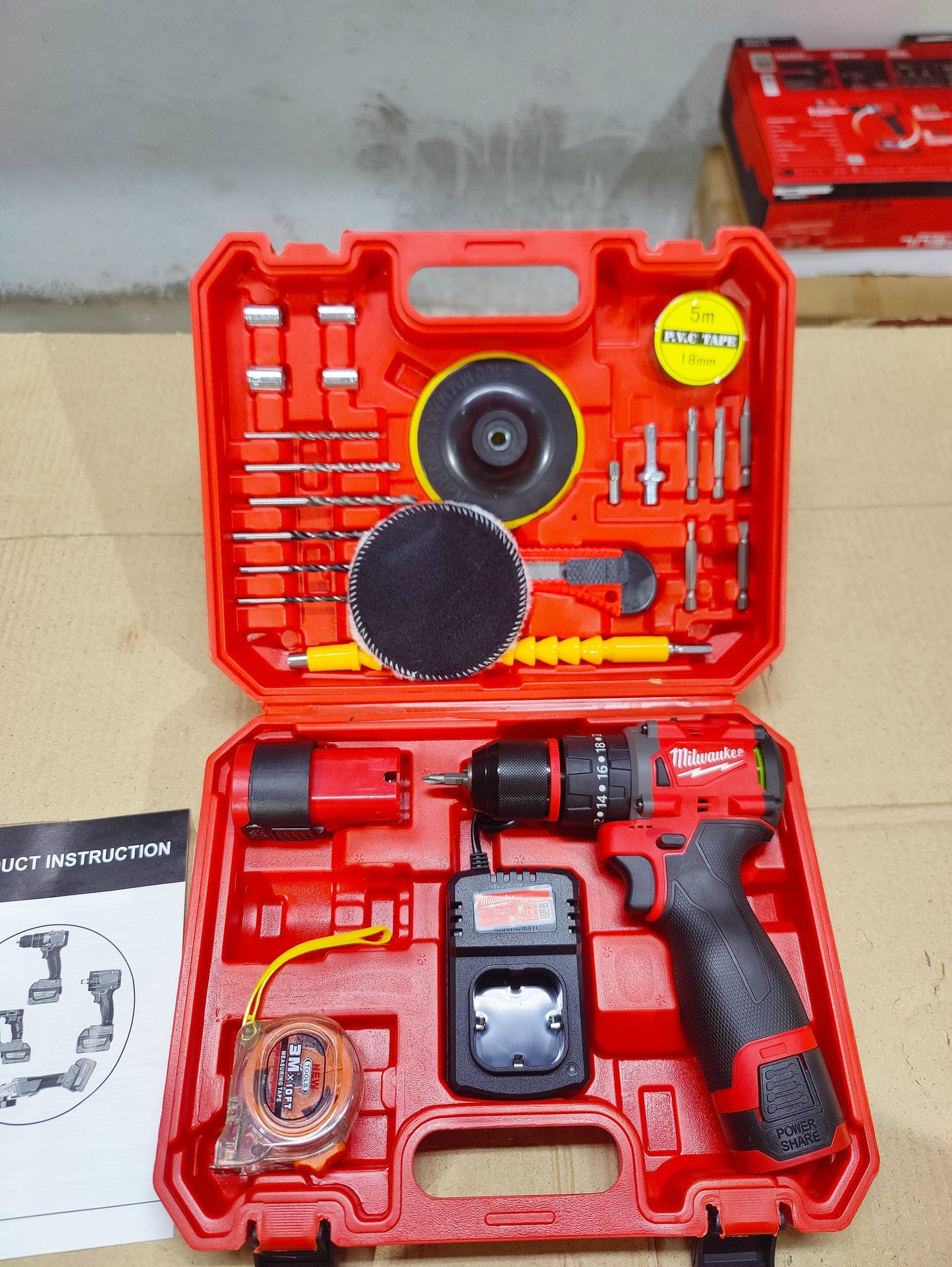 Milwaukee 28V Rechargeable Drill Machine
