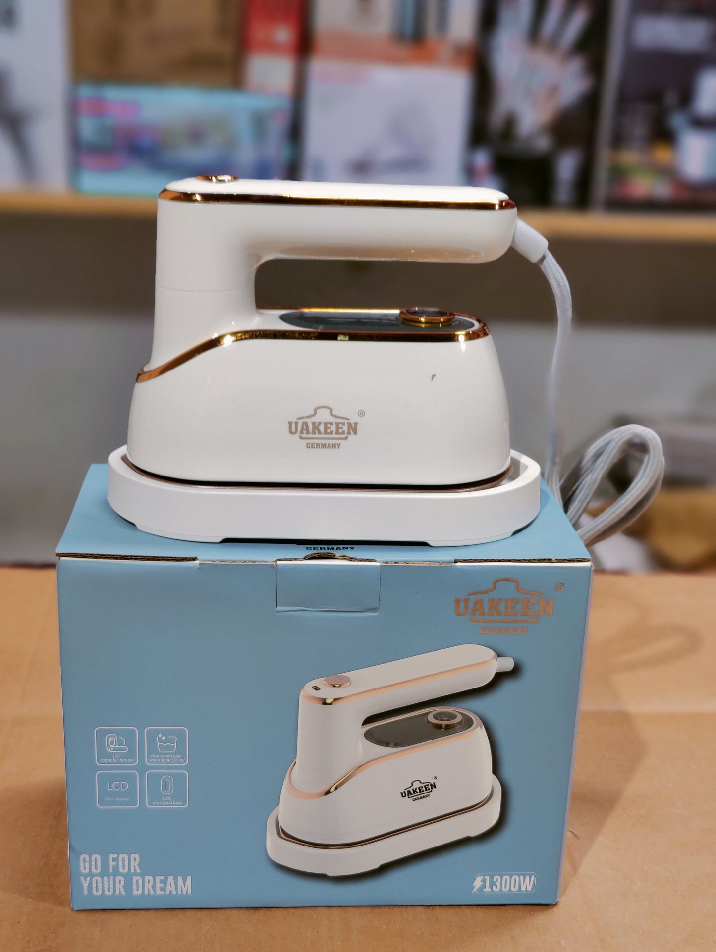 Uakeen Folding Travel Steam Iron ZL-212