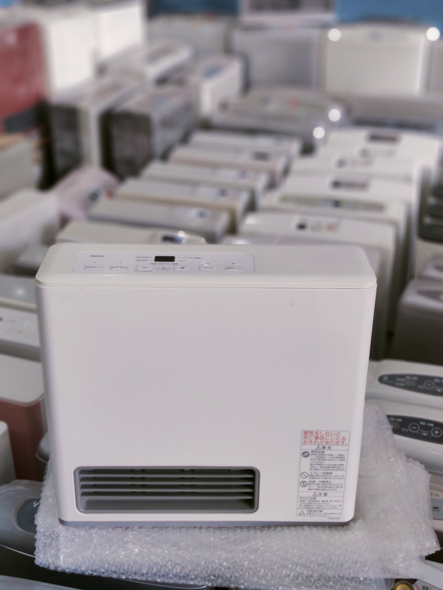 Rinnai 2.44KW ( 8996 BTU ) Japanese Gas Blower Heaters ( Advance Model )