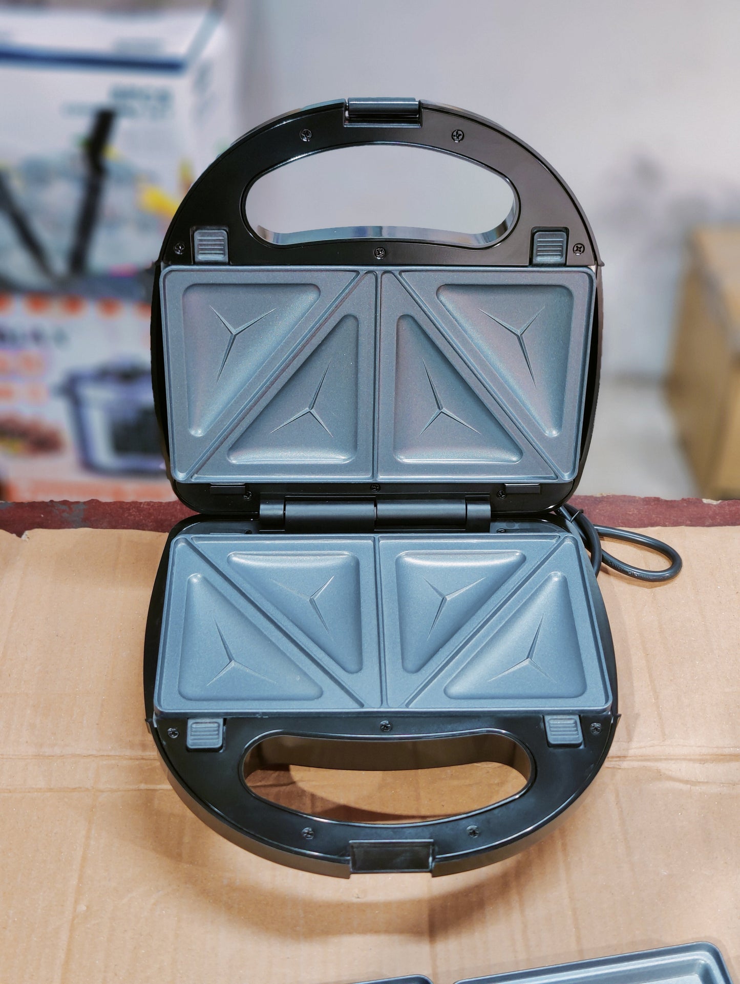 Uakeen 6-in-1 Sandwich Maker ZL-410