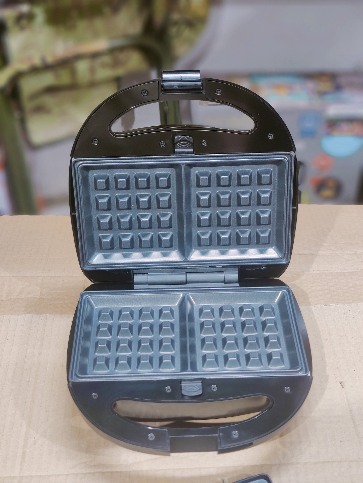 Hoffmans 6-in-1 Sandwich Maker Hm- 3013
