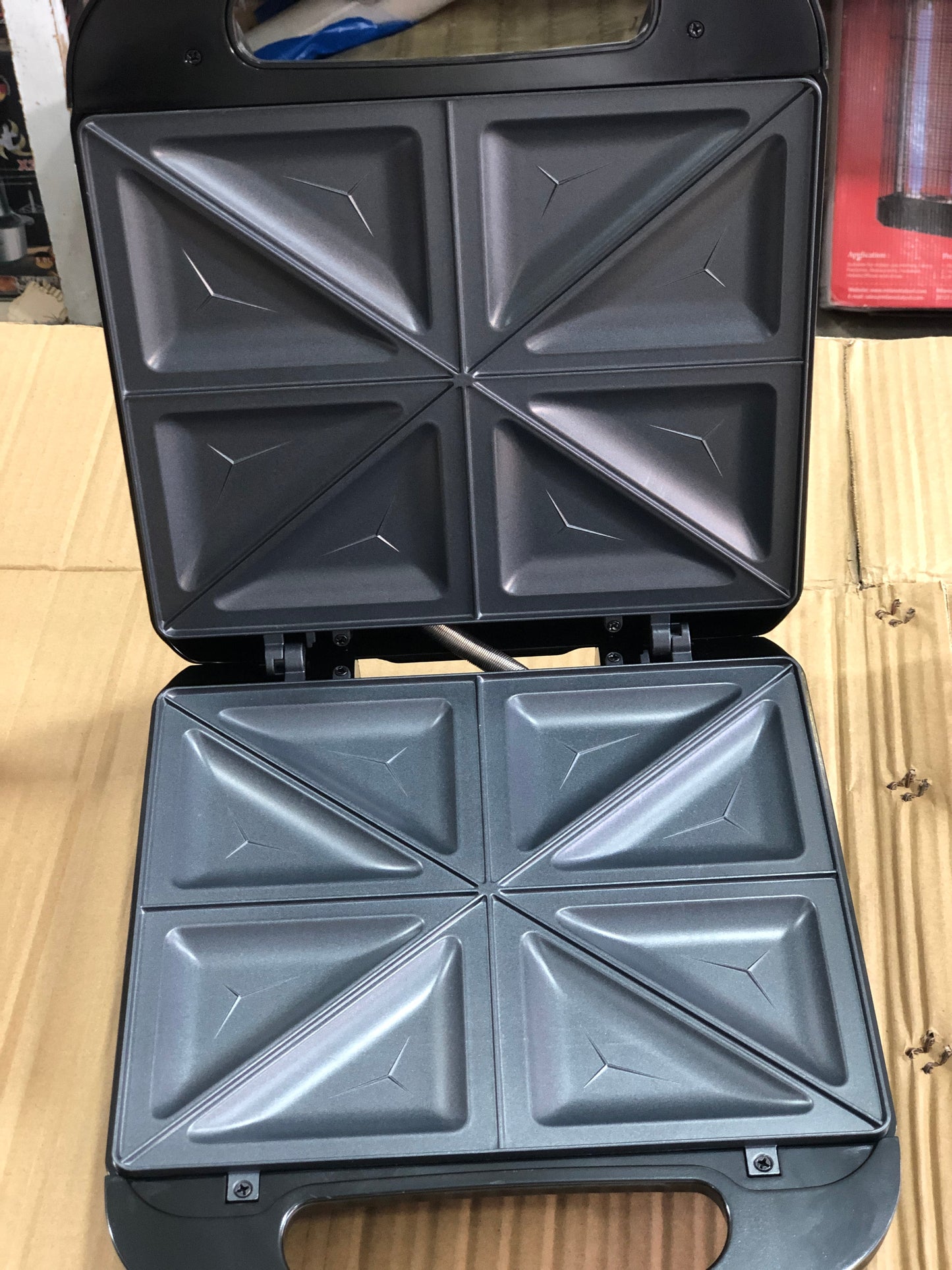 kolax 8 Slices Sandwich Maker