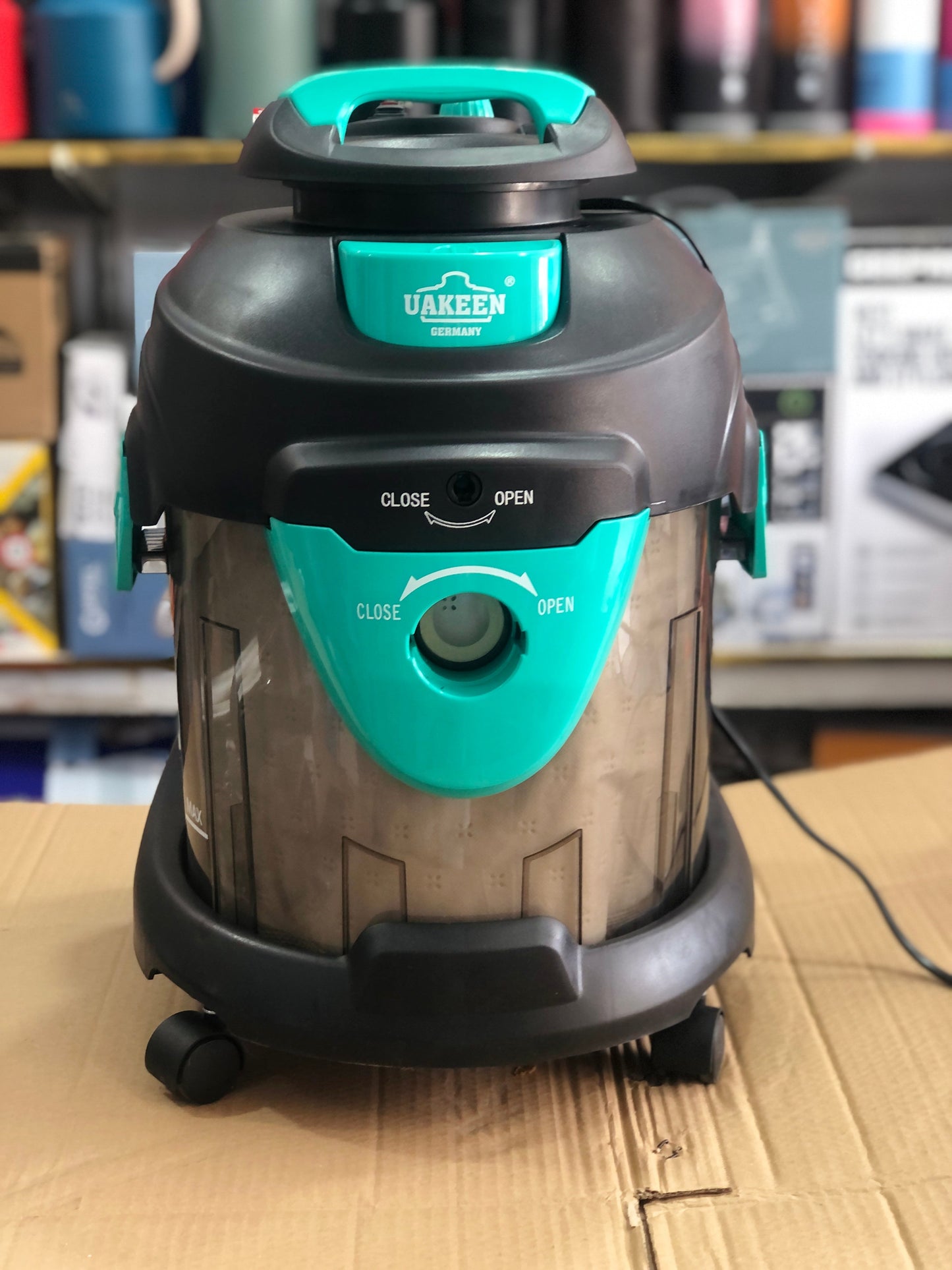 Uakeen 4in 1 Wet and Dry Shampoo Vacuum Cleaner ZL-930