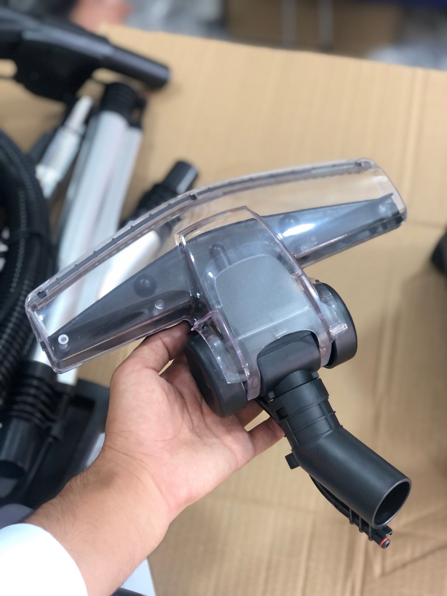 Uakeen 4in 1 Wet and Dry Shampoo Vacuum Cleaner ZL-930