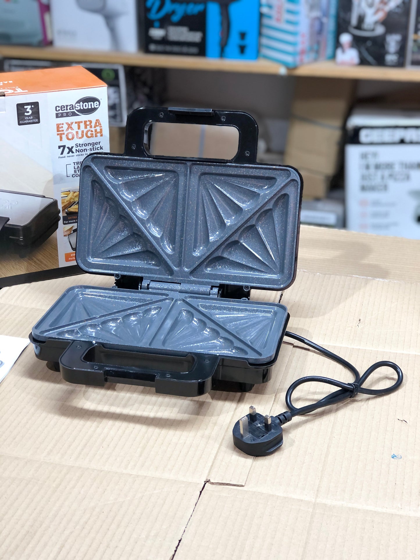 Tower Deep Filled Sandwich Maker