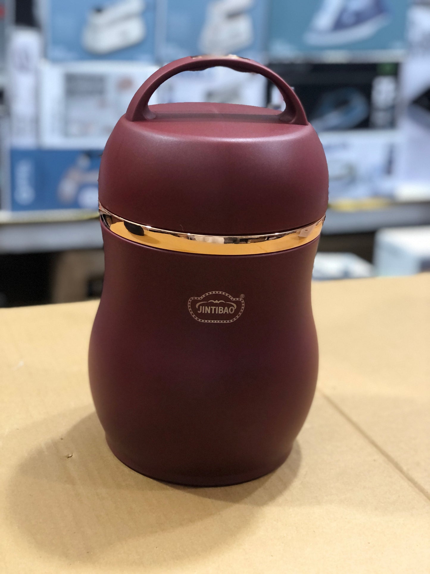 Imported Insulated 3.2L Lunch Box