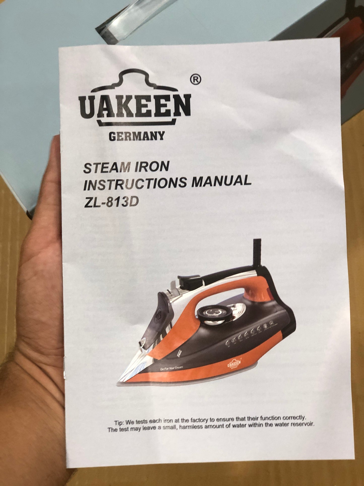 Uakeen Steam Iron ZL-812B