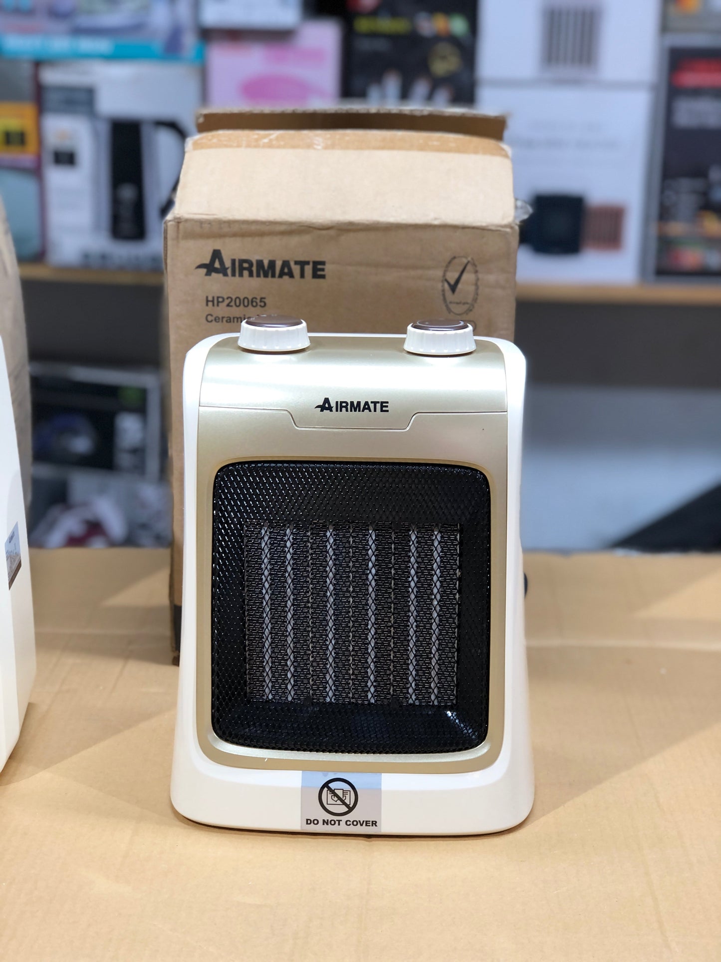 UAE Lot Imported Airmate Electric Cramic Heater