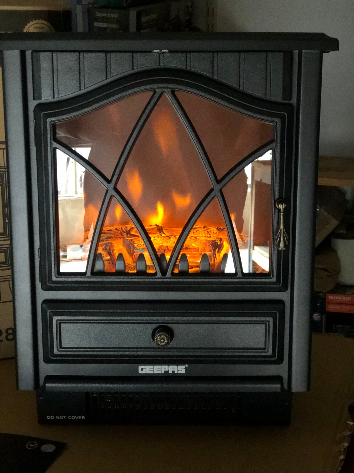Geepas Flame Effect Cabin Electric Heater 28584