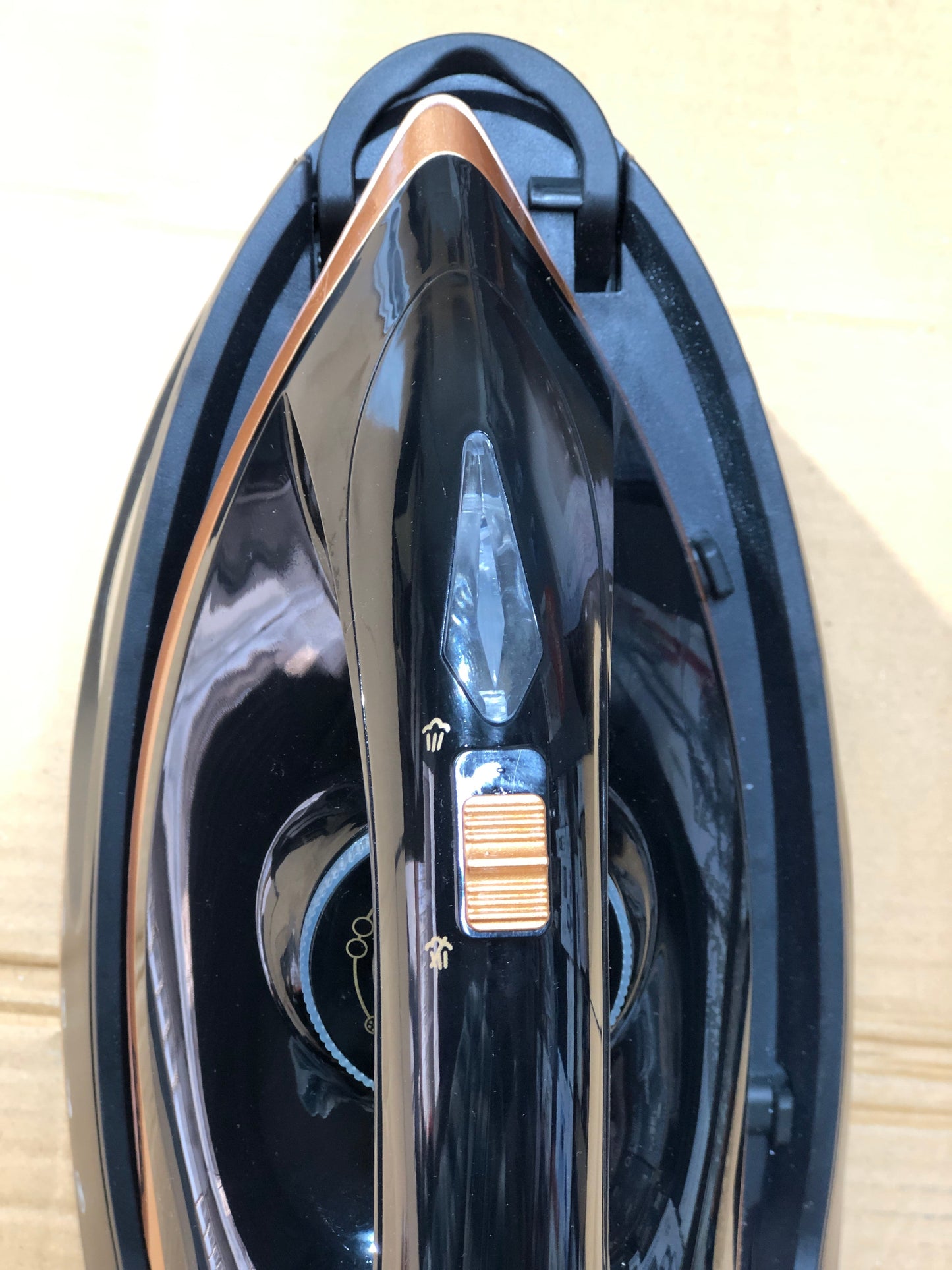 Boma Tank Steam Iron BM-199L