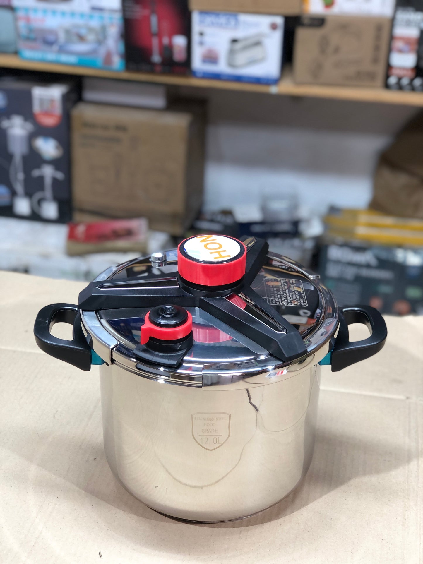 Imported 12L large Pressure Cooker