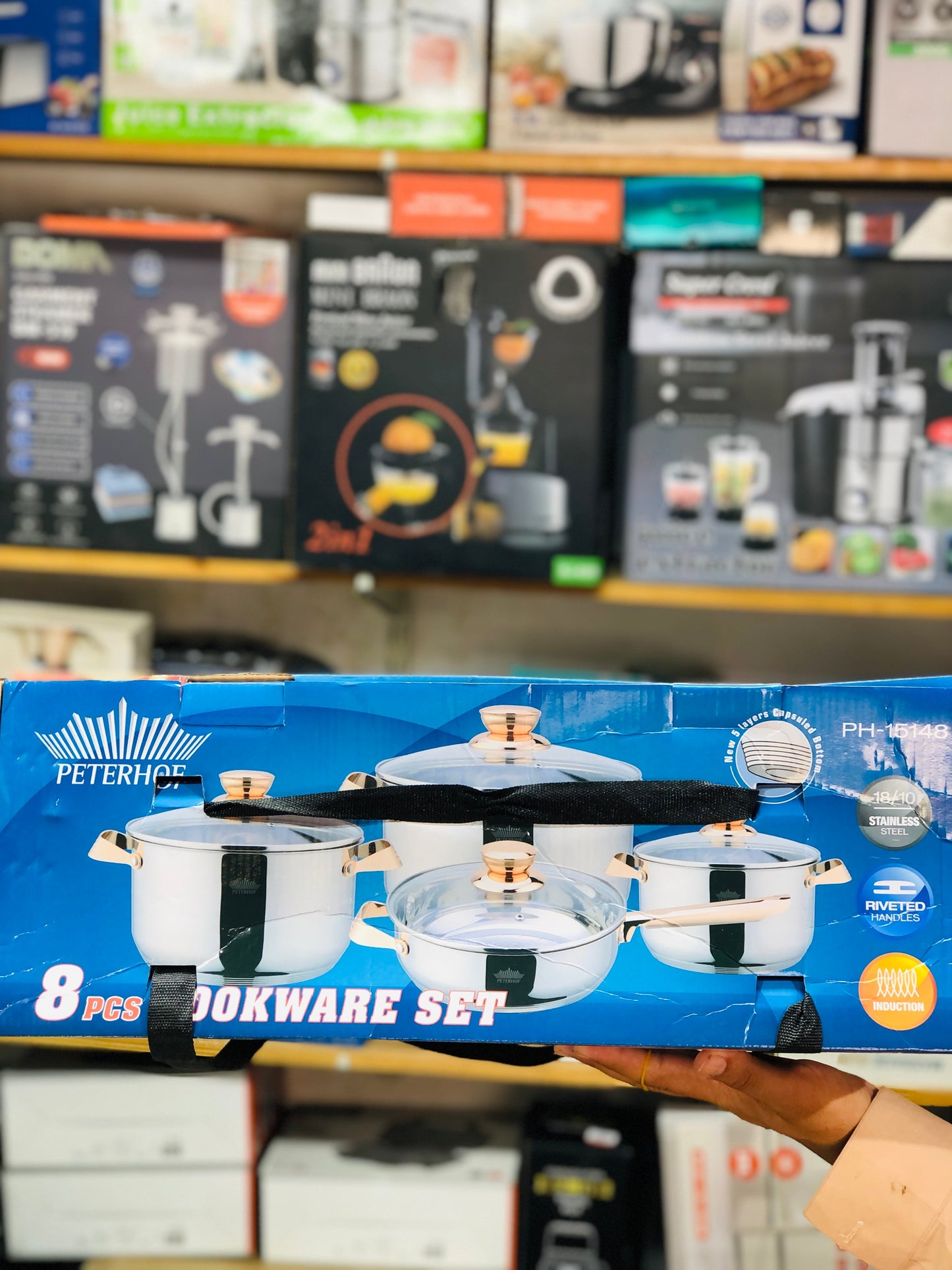 Peterhof 8 Piece Cookware Set
