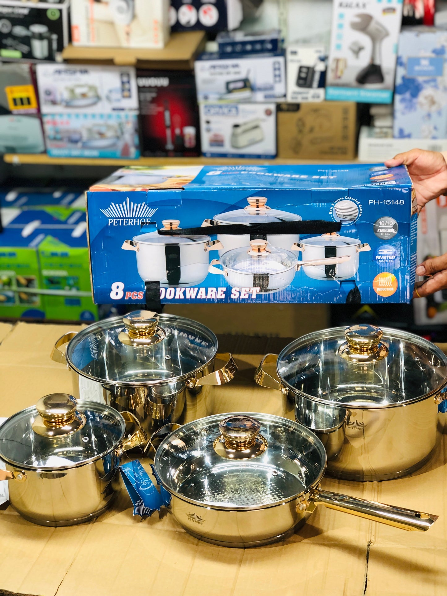 Peterhof 8 Piece Cookware Set