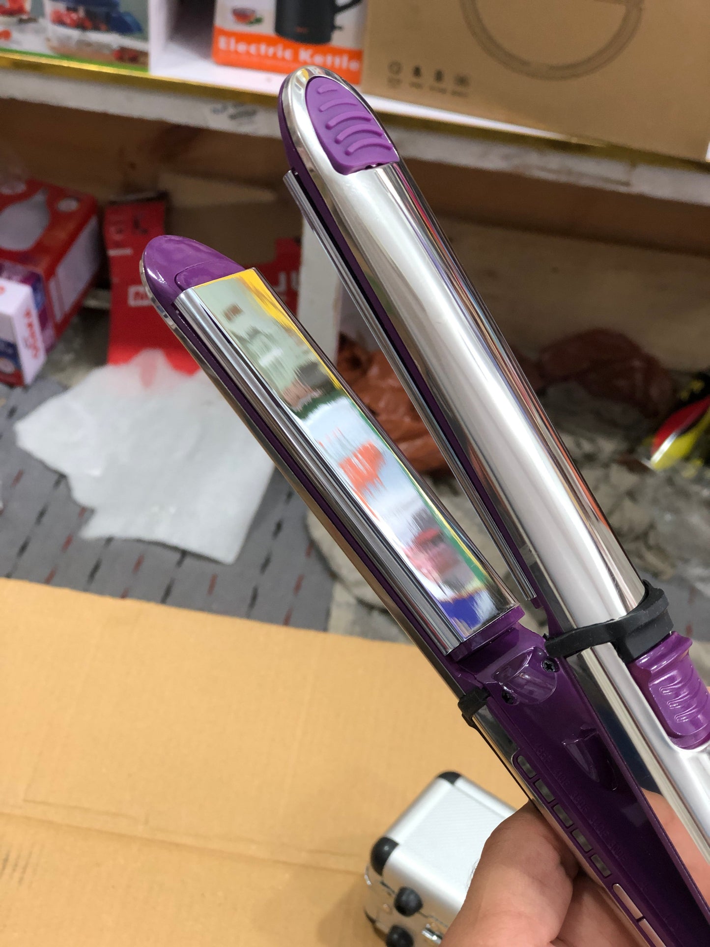 Imported Titanium Plates Professionally Hair Straightener