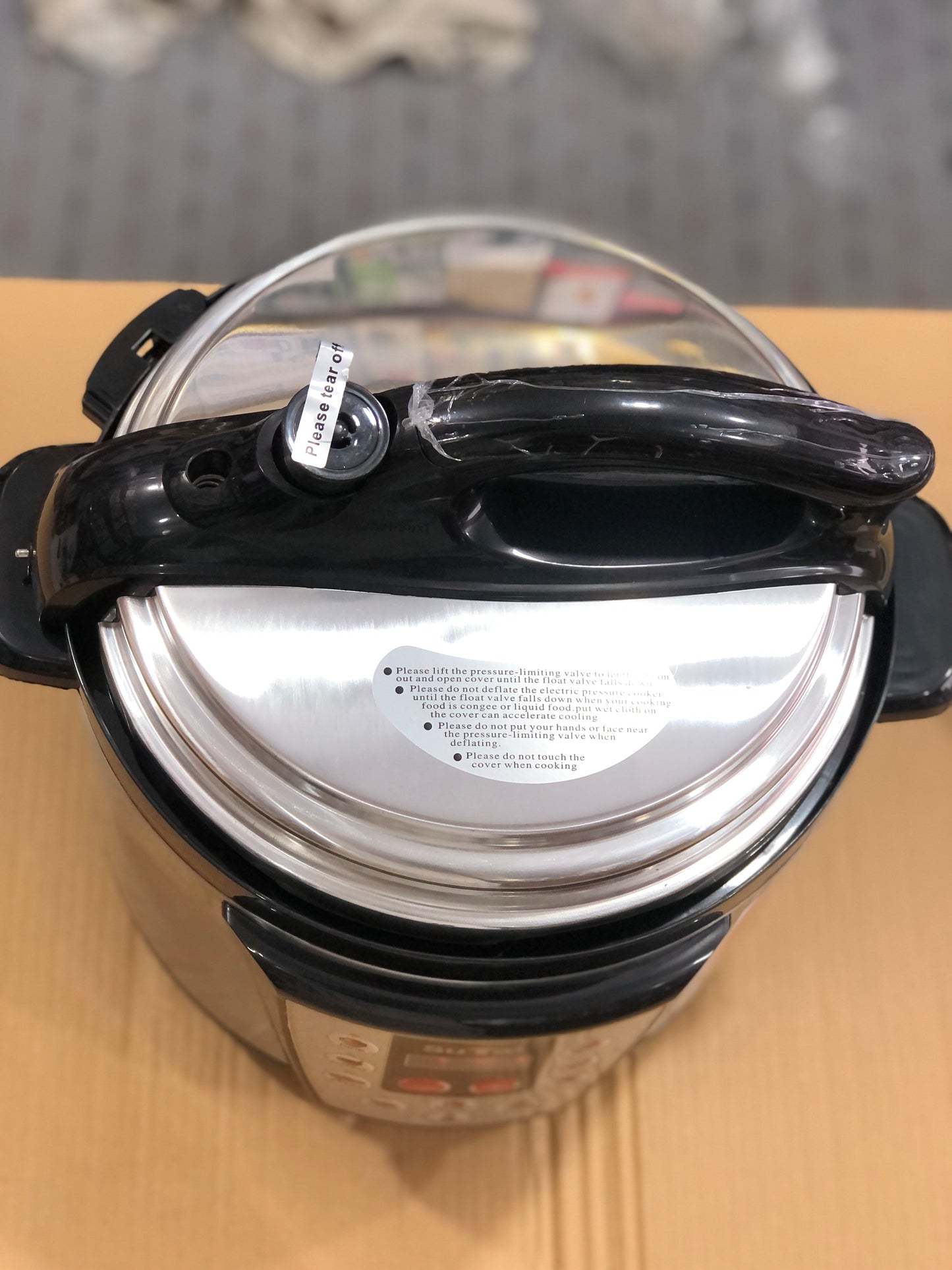 SuTai Digital Electric Pressure Cooker