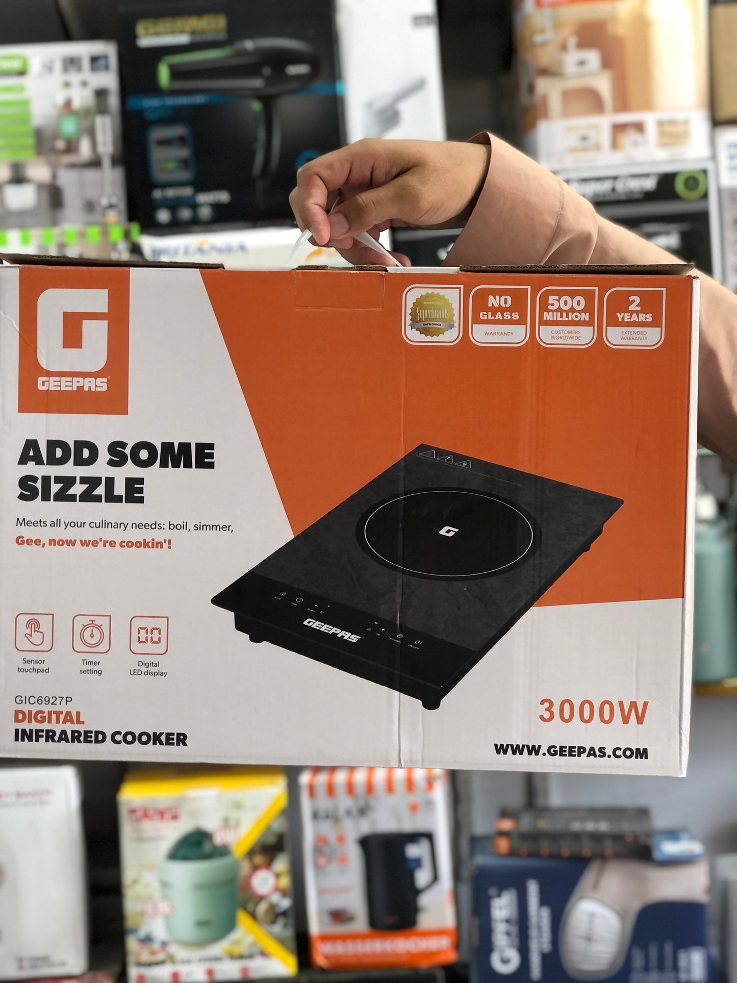 Geepas 2in 1 Infrared Cooker GIC6927P