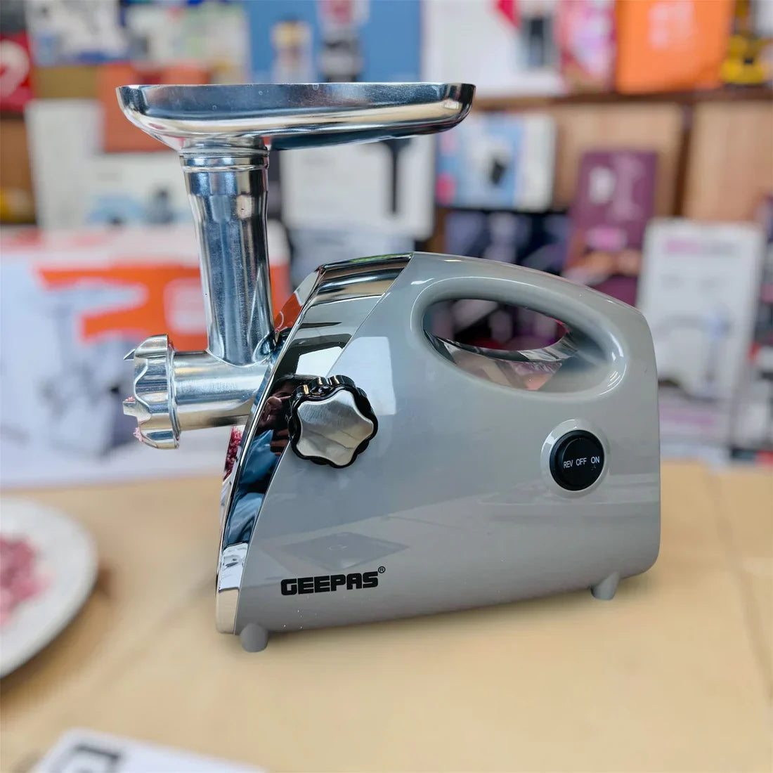 Geepas Meat Grinder Gmg 42511P