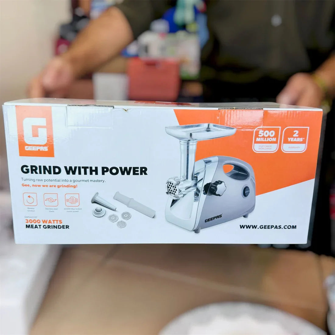Geepas Meat Grinder Gmg 42511P