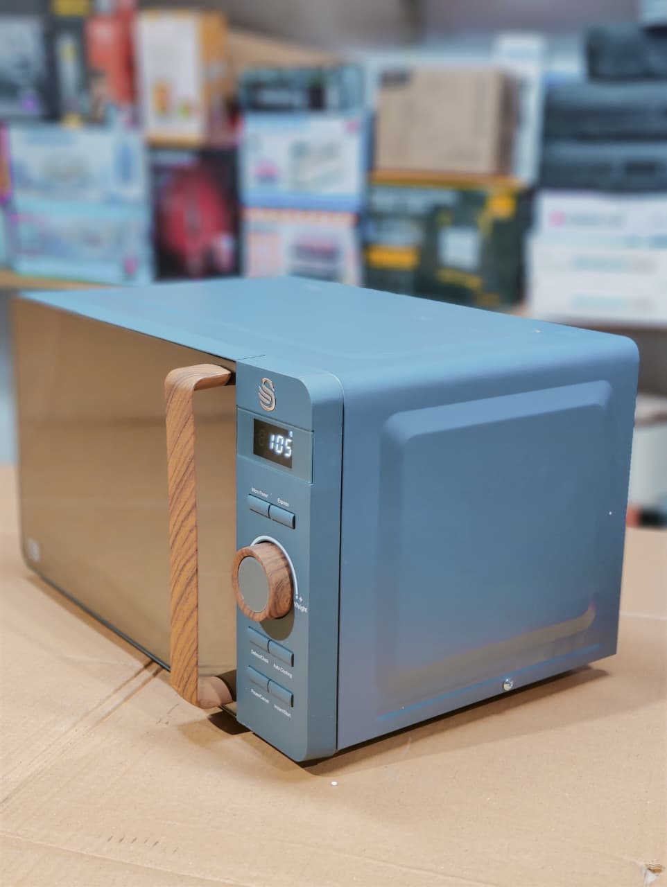 Swan Nordic Digital Microwave 20 Liter Capacity