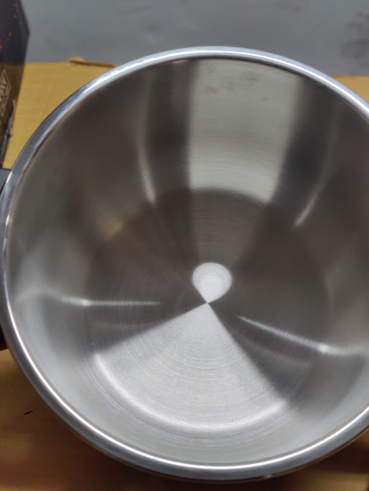 Imported Unique Pro 3 in 1 Stainless Steel Automatic Pressure Cooker - 4L + 6L