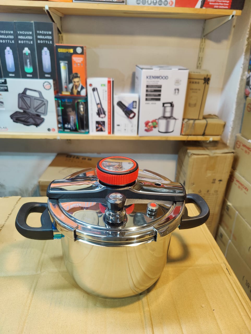 Imported 8pc Stainless Steel Automatic Pressure Cooker- 5L + 7L